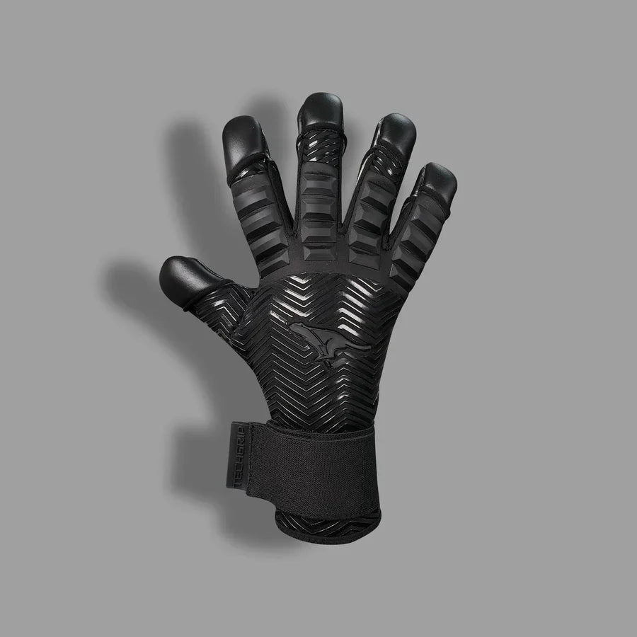 Top 5 Features to Look for in Junior Goalkeeper Gloves for Better Performance